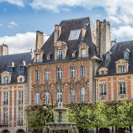 Studio Rue Des Tournelles * Paris